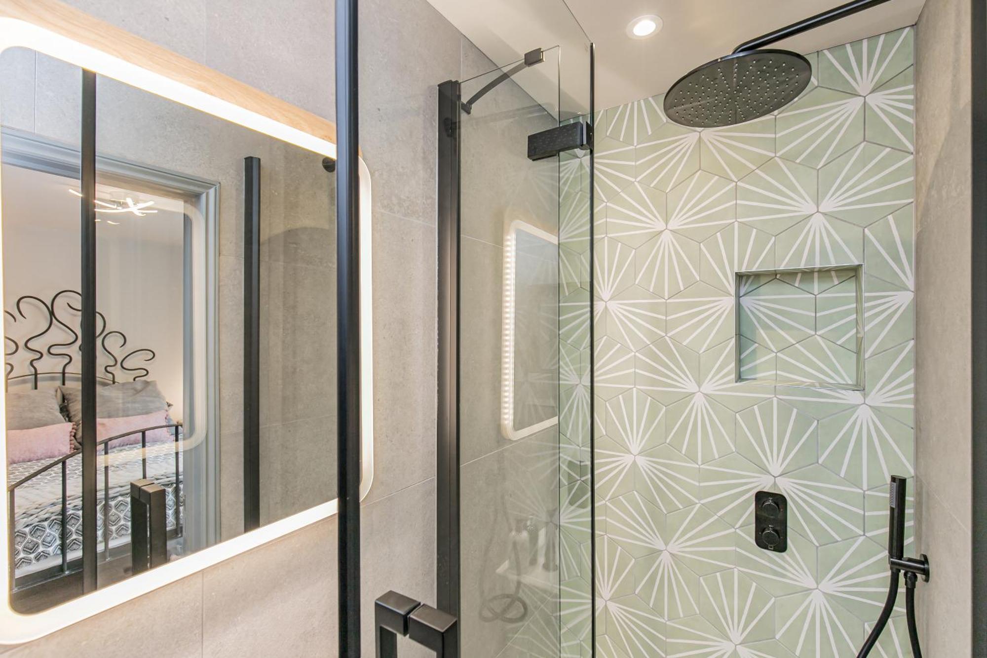 Flat 1, 161 Crescent Road Luxury Apartment Оксфорд Экстерьер фото