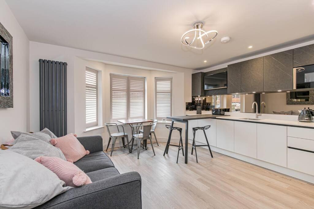 Flat 1, 161 Crescent Road Luxury Apartment Оксфорд Экстерьер фото